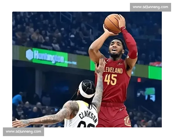 凯尔特人对阵热火直播焦点解析东部强强对话胜负悬念全场看点前瞻