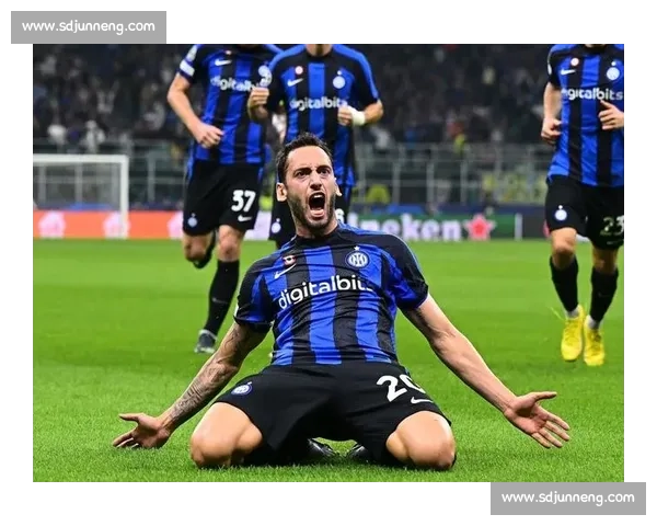 奥勒松对决莫尔德北欧强强碰撞联赛焦点大战前瞻战术博弈与争冠走向解析